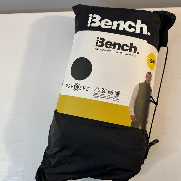 Bench Men's Black Packable Vest - Size Small - NWT - Picture 3 of 4